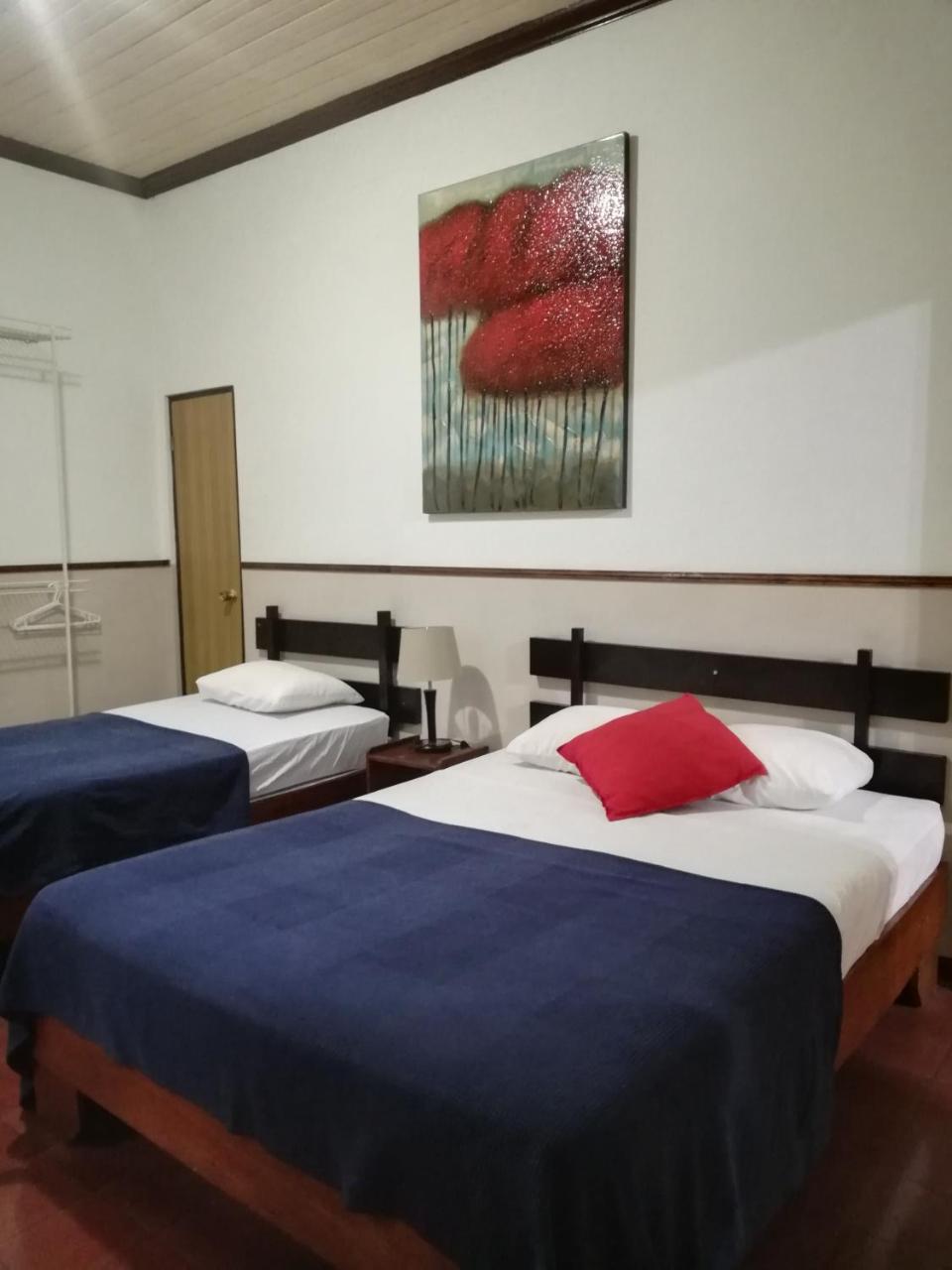 Hotel Santamaria Airport North / Alajuela Downtown Экстерьер фото